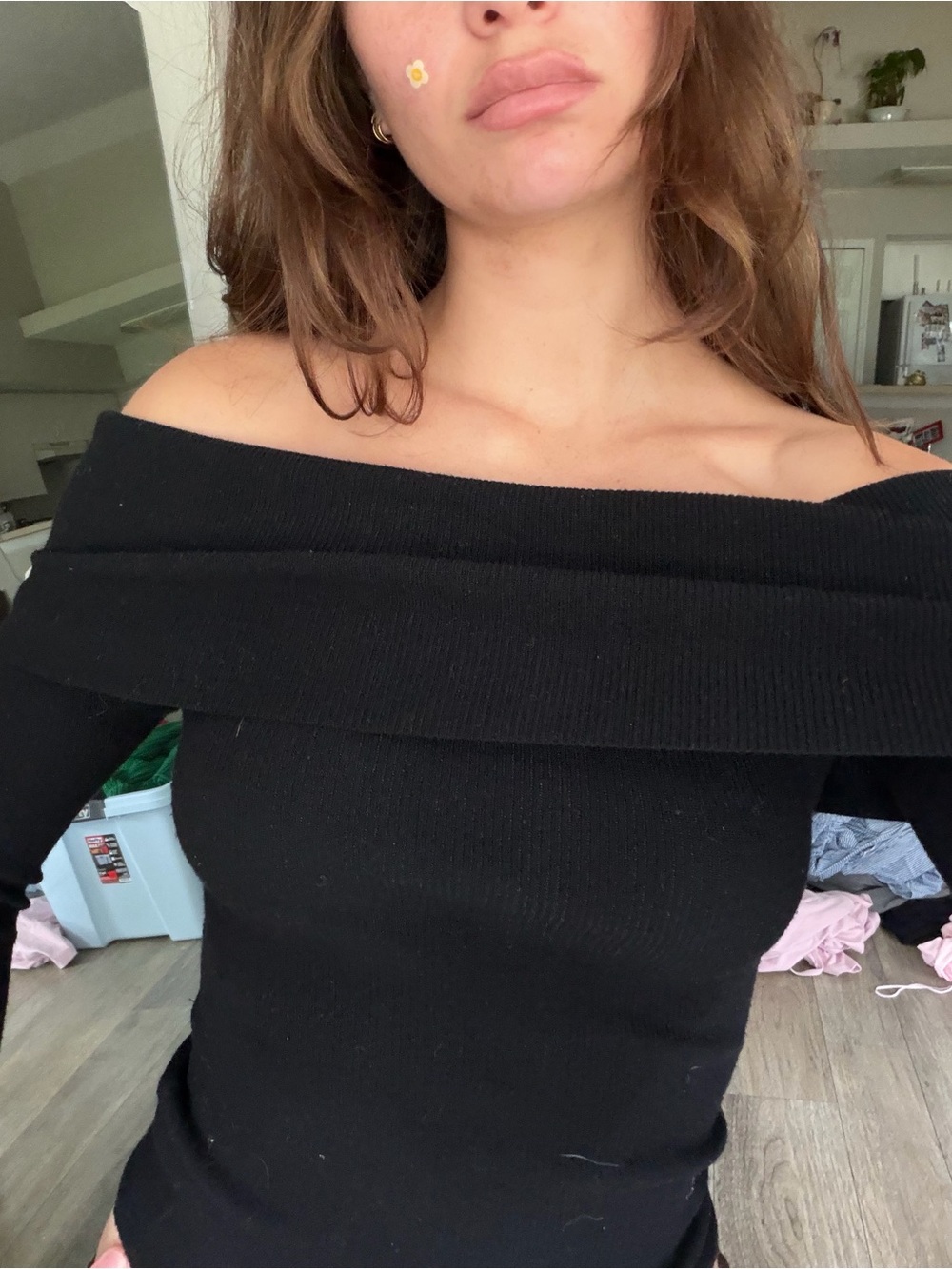 Black ARITZIA WILFRED Off-Shoulder Women’s Sweater
